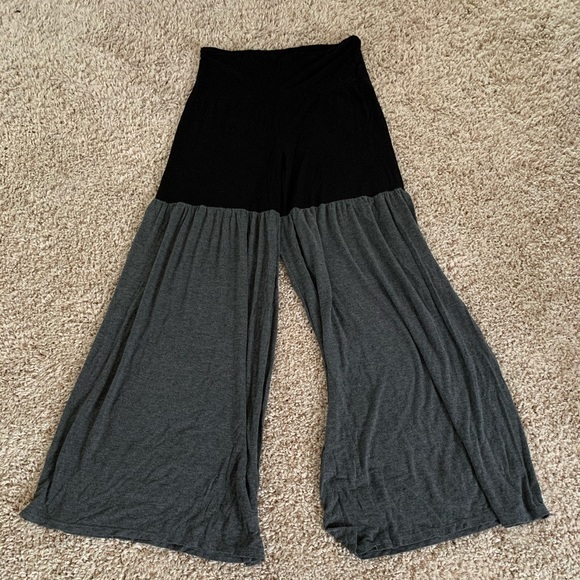 NWOT Two Tone Wide Leg Pants - Picture 2 of 2